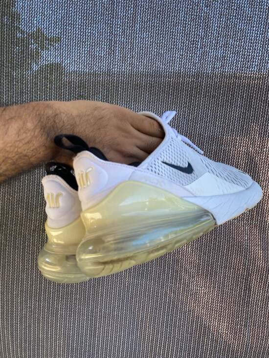 Nike - Picture 3 of 7